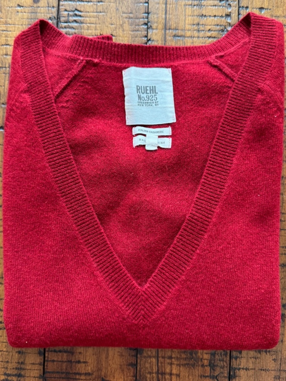 Rare RUEHL No. 925 100% Italian Cashmere V-Neck Sweater XS